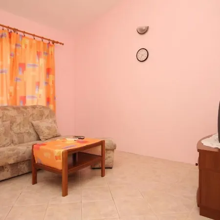 With A Parking Space 6982 Apartman *